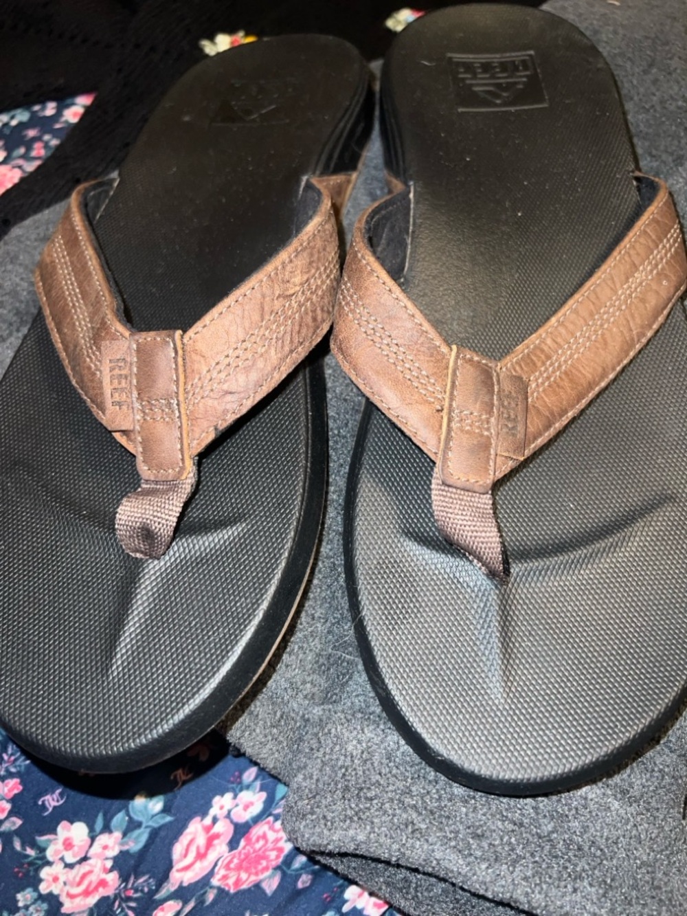 Reef men Sandal flip flops size 11 - Picture 2 of 6
